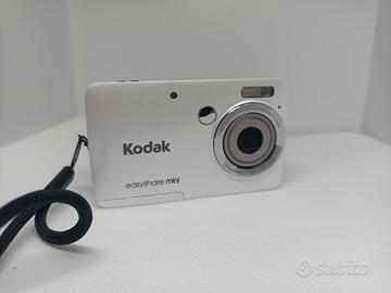 Kodak EasyShare M200