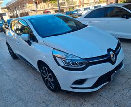 Renault Clio - 1.5 dCi Ecoleader moschino 2019