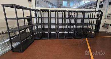 Scaffali componibili in resina alta resistenza