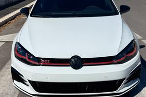 Volkswagen Golf GTI 2.0 TSI DSG performance