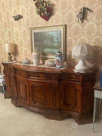 Credenza bassa classica