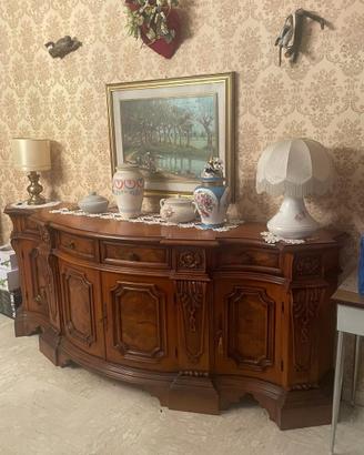 Credenza bassa classica