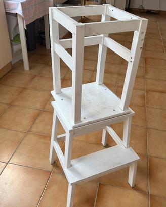 Learning tower - Torre montessoriana