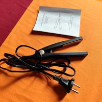 Mini piastra per capelli