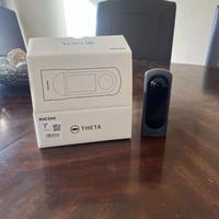 Ricoh Theta X fotocamera a 360 gradi