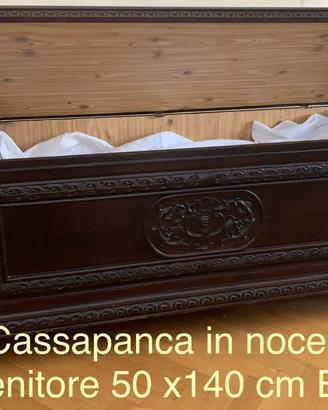Cassa panca in noce
