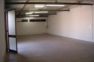 Locale uso deposito e ufficio con vigilanza armata