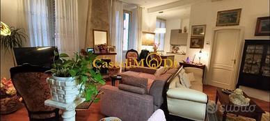 Appartamento di 100 m² con 4 locali a Livorno