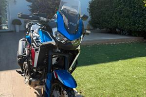 AFRICA TWIN 1100 DCT