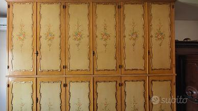 Armadio stile veneziano decorato 321x286