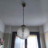 lampadario di vetro temperato