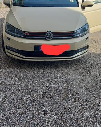 Volswagen touran 2016