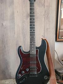 Chitarra elettrica mancina