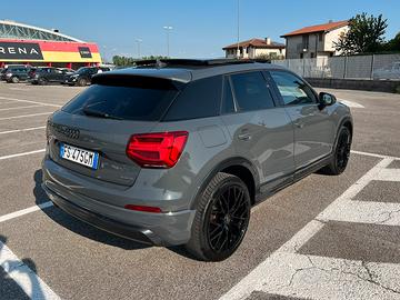 Audi Q2 40 TFSI S line quattro “identity black”