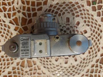 Macchina fotografica comet film 127.Bencini milano