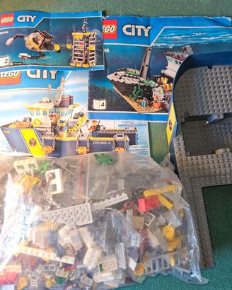LEGO 60095 Deep Sea Exploration Vessel City