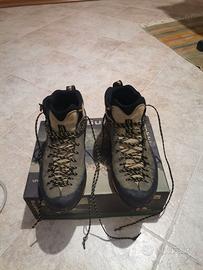 SCARPE TREKKING