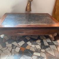 tavolino in legno orientale
