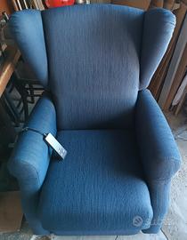 Poltrona Relax Alzapersona 2 motori (come nuova)