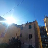 4 LOCALI A GENOVA