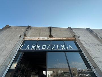 Materiale carrozzeria + gommista