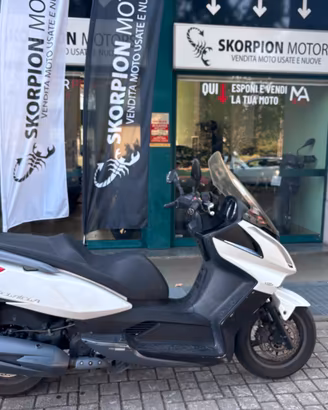 Kymco Downtown 300i