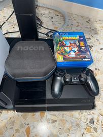 PS4 + 3 Giochi + Pad Nacon Revolution Unlimited