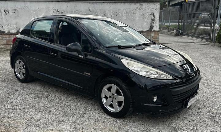 Peugeot 207 1.4 hdi
