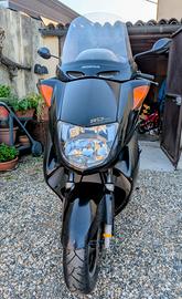 Honda Foresight 250 cc

