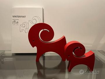 IKEA VINTERFINT Set di 2 decorazioni, capra rosso