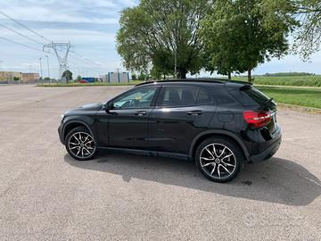 Mercedes GLA 200D