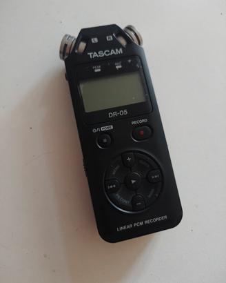 registratore audio tascam dr-05 