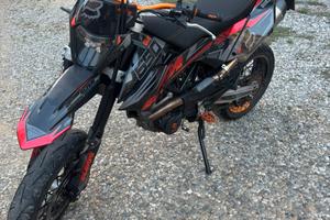 KTM 690 Supermotard 2009 – DEPO A2