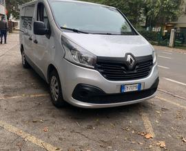 RENAULT Trafic - 2015