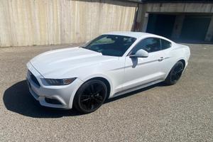 Ford Mustang 2003 ecoboost