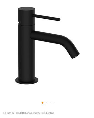 Miscelatore nero lavabo