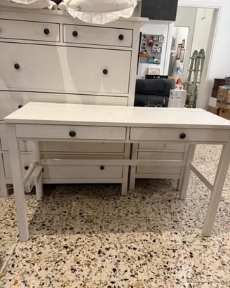 Scrivania Ikea