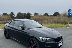 bmw M 220i