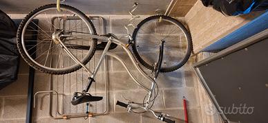 bicicletta in alluminio leggera da donna/ragazza