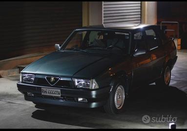 Alfa Romeo 75 2.0 Twin Spark 