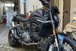 Ducati Monster 937+ 2022