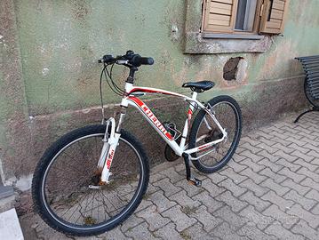 bici cherry M-X26 