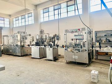 Linea completa di imbottigliamento e silos
