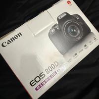 Canon 800D