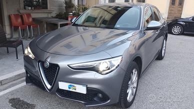 Alfa Romeo Stelvio 2.2 Turbodiesel 210 CV AT8 Q4 E
