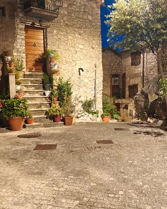 casa indipendente a CICILIANO 