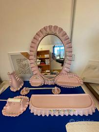 set da bagno in ceramica rosa anni '60