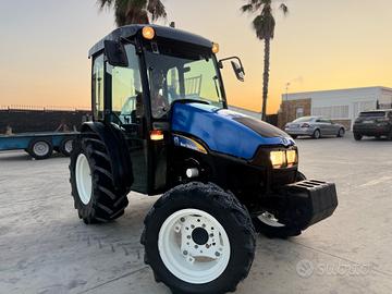 Trattore new HOLLAND TCE50 frutteto 40 km/h perfet