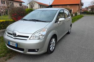 Toyota Corolla Verso 