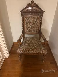 Poltrona e coppia di comodini